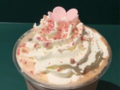 弹汤团形蛋糕-星巴克臻选(重庆沙坪坝店)