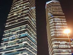-陆家嘴空中步行连廊