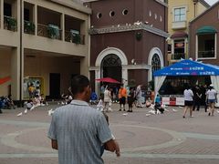 -王府井奥莱临潼小镇(临潼店)