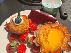 -钱小奴海鲜自助黑金店(杭州滨江龙湖店)