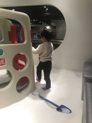 -MINI MARS KIDS CLUB亲子家庭中心(长宁天山店)