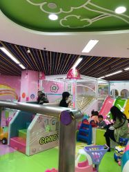 -孩子王童乐园(鹏瑞利青羊广场店)