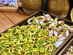 -阿山卓·野生菌火锅·纳西火塘烤肉