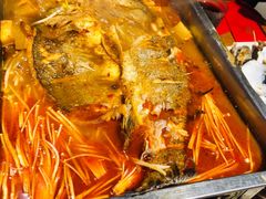 -聚在尊味虾皇·夜宵市集(象湖店)