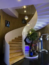 -比华利美容医院