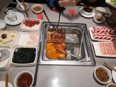 -海底捞火锅(高新万达店)