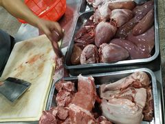 -标记美食新鲜猪杂(兴南大道店)