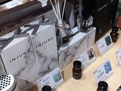 -三联韬奋书店(宽窄巷子店)