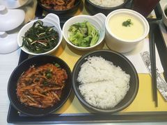 -老娘舅餐厅(黄龙体育中心店)