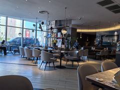 -必胜客(威高广场店)