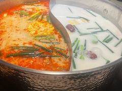 -椰子湾·海南火锅·糟粕醋·椰子鸡(正大广场店)