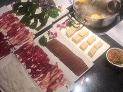 -牛事制造局牛肉火锅(莲岳路店)