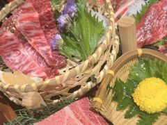 -山川小町·极番烧肉(新地假日广场店)