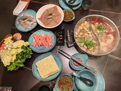 -老城鲜·小海鲜贝贝煲火锅(壹方城店)