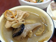 -菌之家·专业纯野生菌火锅·特色炒菌