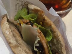 -一叶一世界·素食餐厅(锦华万达店)