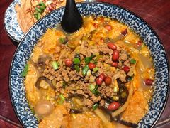 -粉家柳州螺蛳粉(杨宅路店)