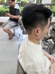 -首脑美发沙龙