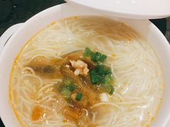 榨菜肉丝米粉-大家乐(广州荔湾领展广场店)