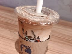 -瑞幸咖啡(纽宾凯酒店新华路店)