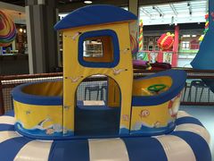 -蒙特利亲子乐园