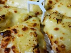 -必胜客(宝杨路宅急送店)