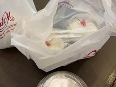 -红宝石·鲜奶小方(昌里店)