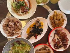 -老鼎万春卤菜(五代传承创始老店)