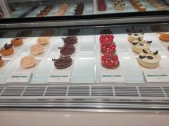 -潮一不贰·法式甜品·生日蛋糕·西式简餐(外滩店)