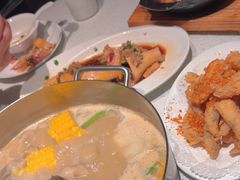-肥仔文澳门猪骨煲(南京西路店)
