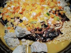 -吞鱼兽麻辣烤鱼(万达店)