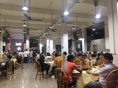 大堂-标记美食新鲜猪杂(兴南大道店)