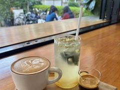 -转山咖啡(松柏社区店)