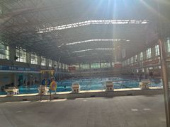 -奥冠体育华师附中恒温游泳馆