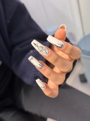 -今玥美甲美睫