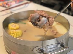 -肥仔文澳门猪骨煲(南京西路店)