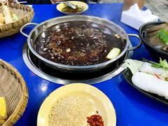 -马路边边·成都串串(翠柏路店)