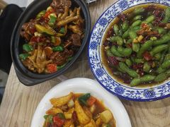 -江城燕子大排档(江汉路步行街店)