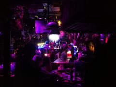 -胡桃里音乐酒馆(环亚凯瑟琳广场店)