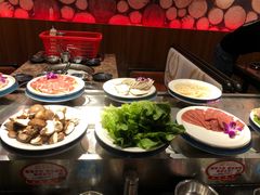 -钱小主·自助回旋烤肉火锅餐厅(东方新天地店)