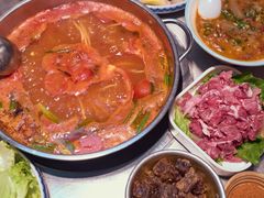 -亮欢寨酸汤鱼(沙冲路店)