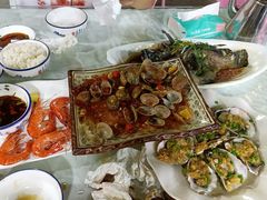 -范饭椰林川湘味海鲜·椰子鸡(三亚湾椰梦长廊店)