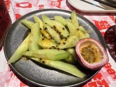 -威记烧嘢·南宁烧烤·超级生牛(绿地店)