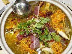 -云南印象昭通天麻火腿鸡(新疆石油花园二期店)