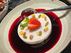 山药泥配手炒蓝莓酱-华豫川酒家(大卫城店)