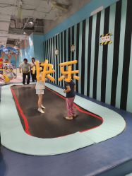 -利奥梦幻主题乐园(爱琴海购物公园店)