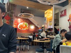 -滋味满屋美食坊(上海街店)