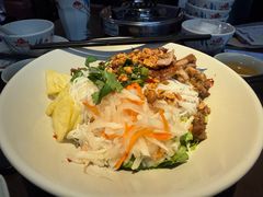 -大头虾越式风味餐厅(光明广场店)