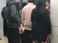 排队等候-宫廷糕点铺