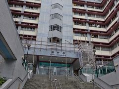 -香港大学